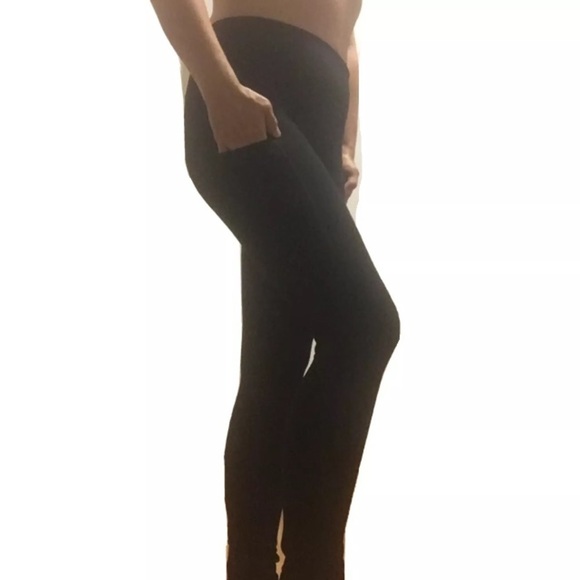 Phisockat Black Leggings With Pockets Size Medium - Picture 3 of 7